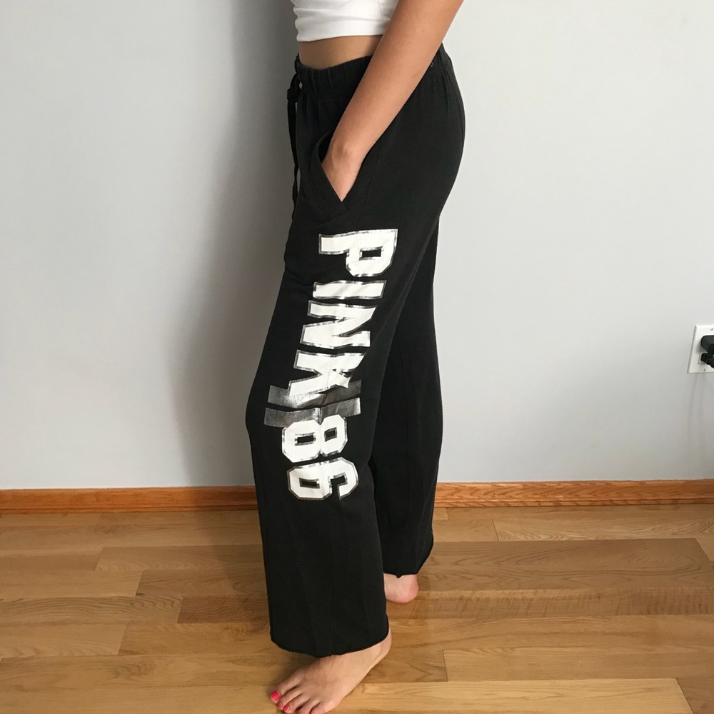 Black boyfriend VS sweats🖤